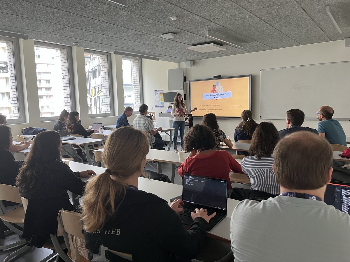 Salles combles avec plus de 150 participantes et participants aux ateliers <a href="/ParisWeb/">Paris Web</a> à l’<a href="/IIMparis/">IIM</a> !! #accessibilite #webresponsable #rse #ecoweb