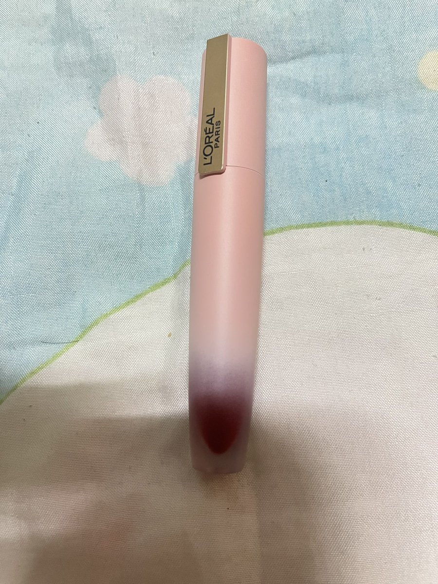 sevendayofweek's tweet photo. #ส่งต่อ
ลิป Loreal chiffon signature เบอร์ 226
ราคาเเท่งละ  120฿⭐️⭐️
จากราคา 299฿🔆
ใช้ไปเเค่ครั้งเดียว

สนใจจิ้มลิ้งค์ ได้เลยงับhttps://t.co/v7NiKVR5tx
#สกินแคร์ #สกินแคร์พร้อมส่ง #เครื่องสำอาง #เครื่องสําอางค์มือสอง #คสอ #ส่งต่อสกินแคร์ #ส่งต่อเครื่องสำอาง #ส่งต่อ https://t.co/R4wLEEeioO