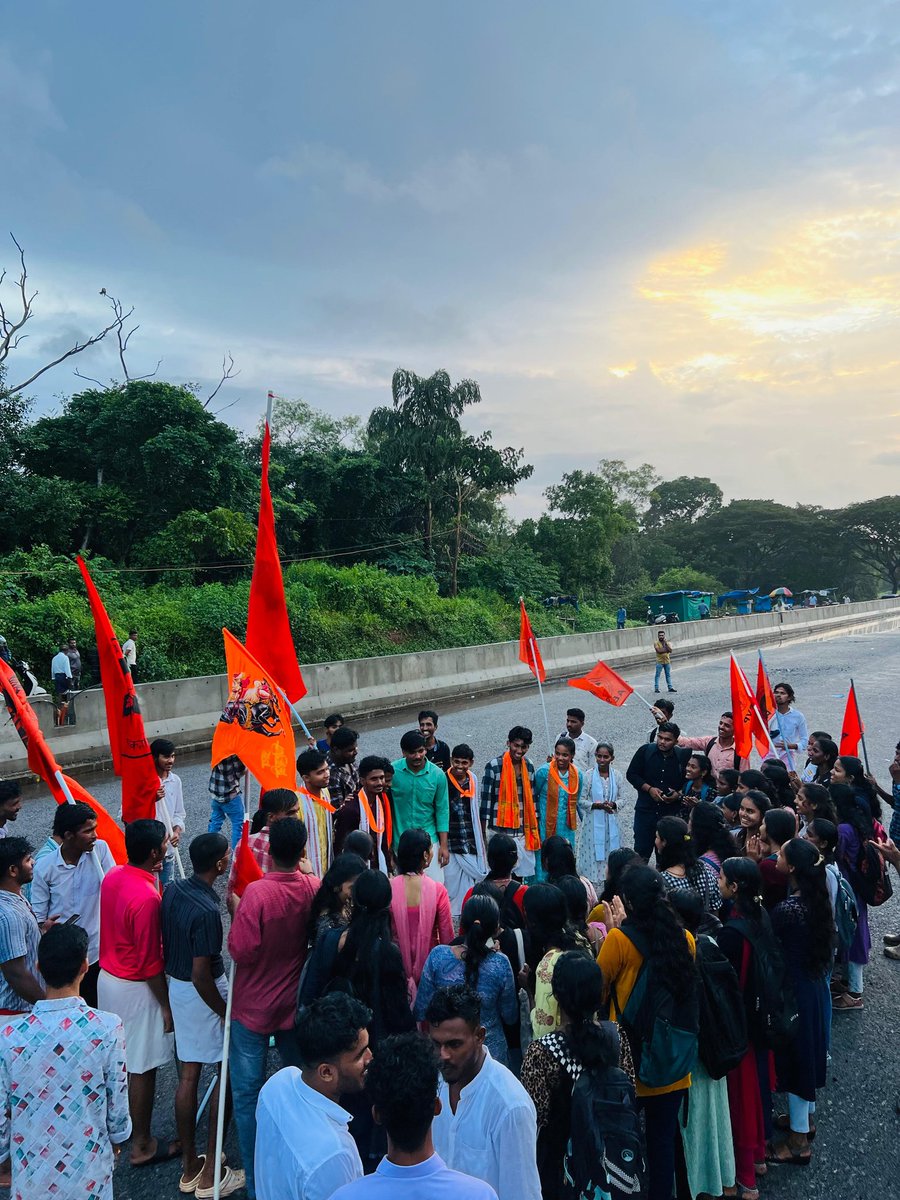 yagywalkya's tweet photo. ABVP defeated the unholy alliance of SFI-MSF at various College Union Elections of Kannur University in Kerala. ABVP panels win in Kumble IHRD College, Govinda Pai College, Manjeswaram Govt College, Rajapuram St. Pius College, and Kasargod Govt College.

Congratulations to all ABVP Karyakartas of Kannur University for steering the mandate for nationalism and defeating Communism in campuses of Kerala.