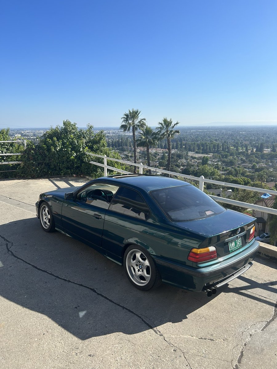 jonahmugen's tweet photo. Heavy into BMWs my e36 special 🫶🏽 https://t.co/tQfsTL0UoN