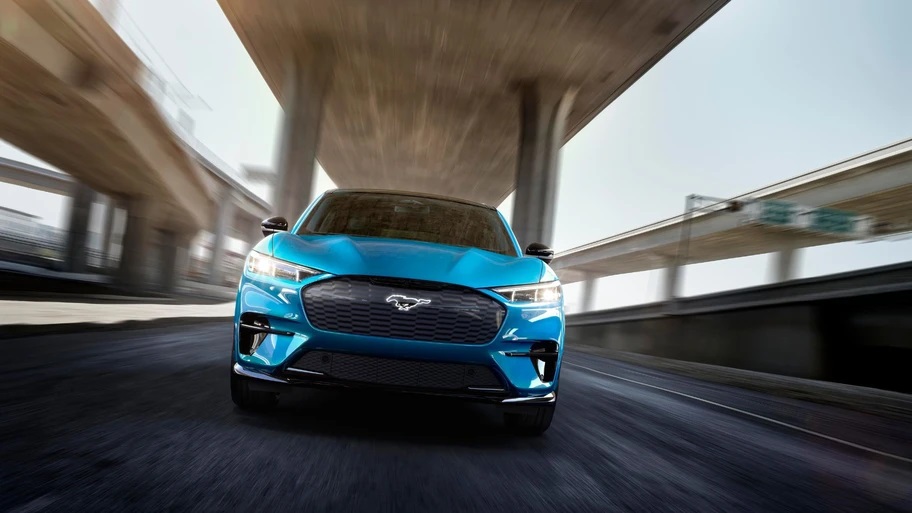 Autocosmos's tweet photo. El @FordMX ๐ ๐๐๐๐ฎ๐ป๐ด ๐ ๐ฎ๐ฐ๐ต-๐ ๐ฃ๐ฟ๐ฒ๐บ๐ถ๐๐บ ๐ incluye #FordPassConnect con el cual tienes acceso a funciones รบnicas ๐๐ป conoce cuales son ๐https://t.co/0ZoRe0tXD3 https://t.co/KHeuYMrDoP