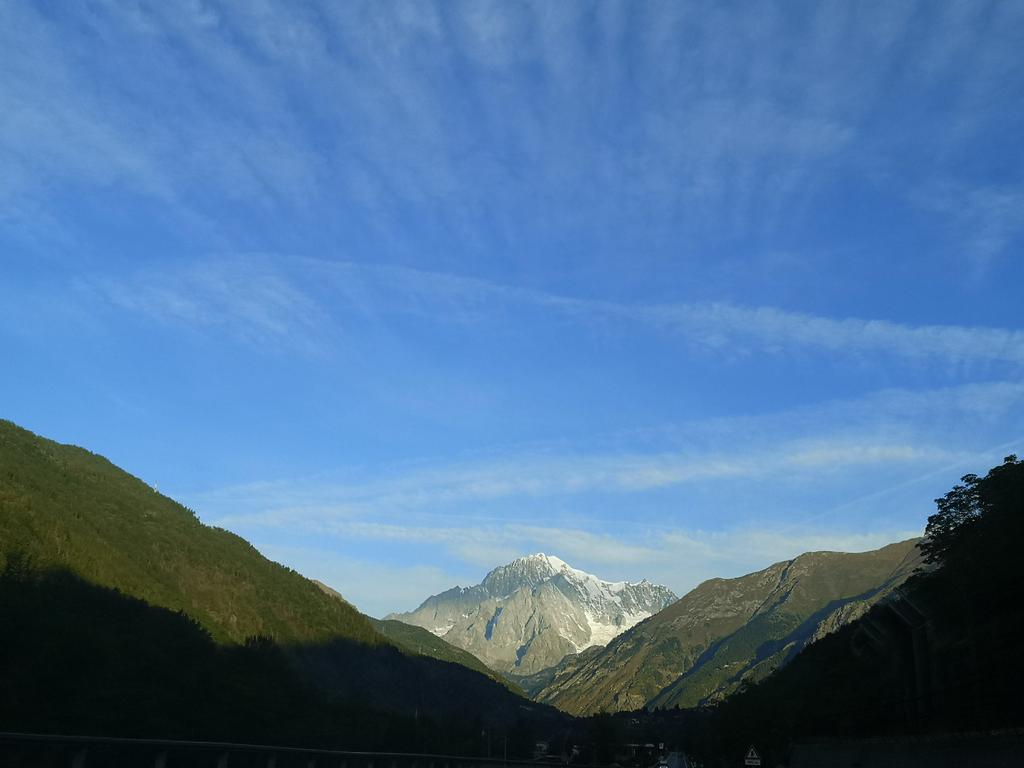 #oggiilcieloèblutrail sul monte bianco