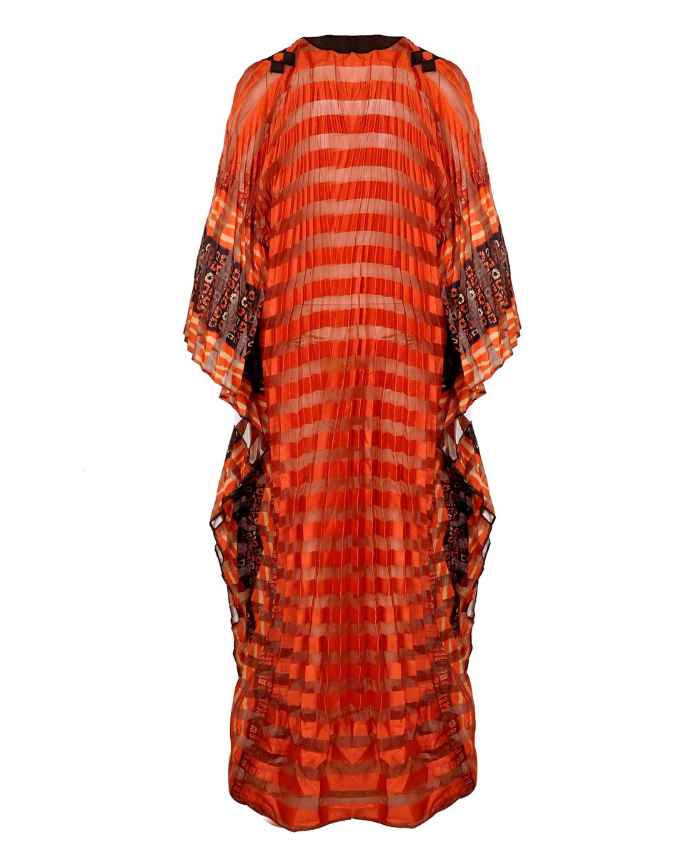 patrickayanski's tweet image. Step out looking classy today in our beautiful ribbon organza pleated kaftan 

It’s easy to wear, classy, sophisticated and comfortable 

Place your orders online via DM, or walk into any of our stores to purchase #PatrickAyanski #AyanskiFabrics