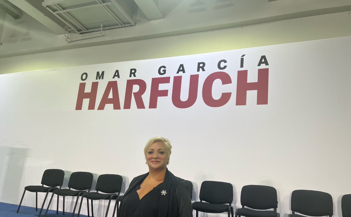 LuluMM's tweet photo. #EsHarfuch #YoConOmar reunido con más de 1,500 mujeres que se desbordaron en cariño a @OHarfuch quien ya ha demostrado su compromiso con las mujeres y que hoy lo ratificó #CDMX https://t.co/1hfSoU0BNP