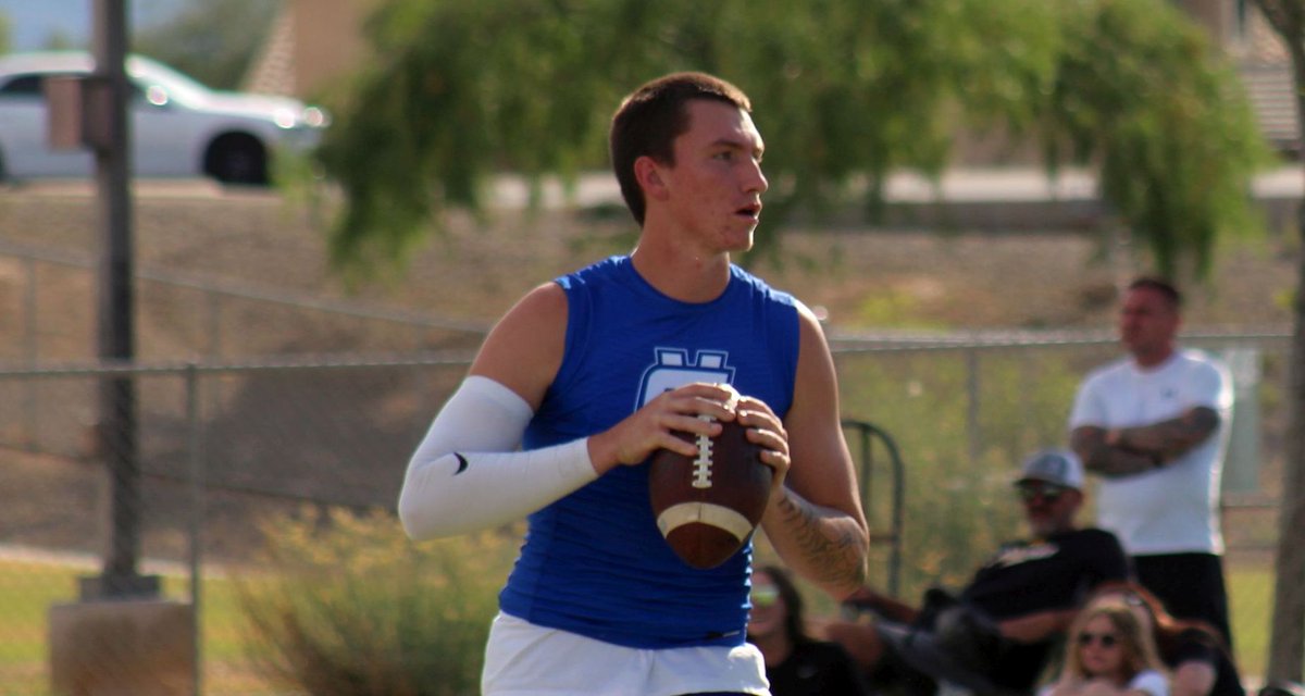 Score of the Night: Canyon View 35 Cactus 28.
Jaguars score with just over a minute remaining to complete a comeback, then have to hold off the Cobras at the very end.  Here's the rest of the 6A &amp; 5A scores from this week. arizonavarsity.rivals.com/news/week-6-sc…