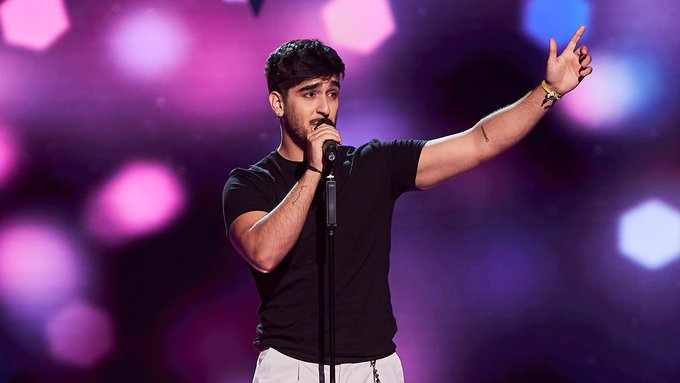 blvcom's tweet photo. 🎤 Ayer las audiciones a ciegas de @LaVozAntena3 alcanzó a 4.343.000 ESPECTADORES ÚNICOS (AA).
📈 El concurso de @antena3com congregó a una audiencia media de 1.583.000 espectadores y el 18.3% de share. #LaVoz | #LaVozAudiciones3
#Audiencias 📺 📊 https://t.co/f5s2QftMHk