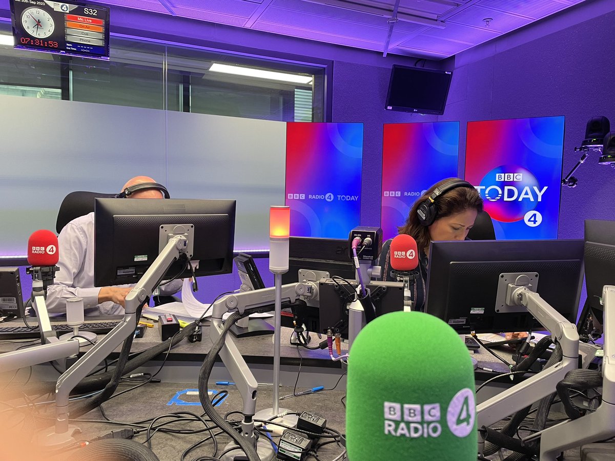 Just before my interview this morning. Heads down, working hard. My message: Children spend around 20% of their time in school, even if they’re never absent &amp; attend every extra activity available. That’s why youth work &amp; support - instead of fines - for parents are so important!