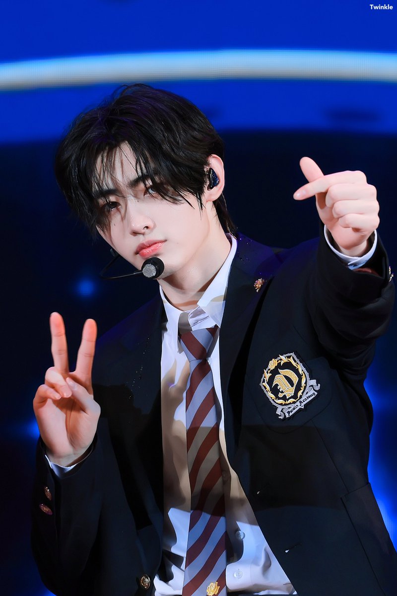 𝐓𝐰𝐢𝐧𝐤𝐥𝐞 (fan acc) tweet media