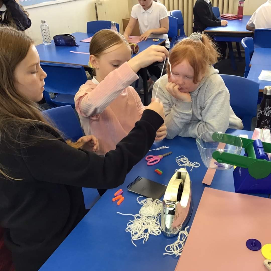 🛩🚁CALLING ALL P6 to S3 Educators!
Schools Air Race Challenge 2023!
Closing date for entry is Tues 24th of October.
Full details and entry form on our website. aerospacekinross.com/schools-air-ra… 
#airracechallenge #schoolscompetition #aerospacekinross #quadcopters #flight