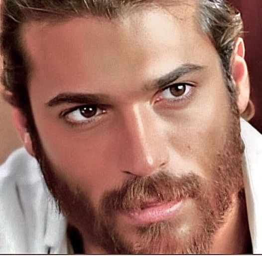 “Your eyes show the strength of your soul.” 
Paulo Coehlo

#CanYaman 

Happy  Saturday to everyone 😍