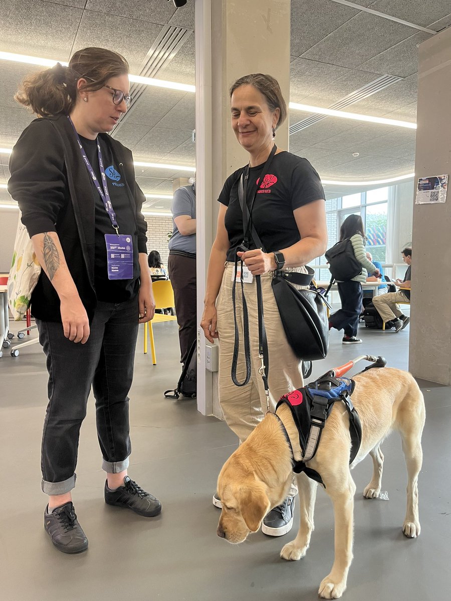 NoiraM_SorgeL's tweet photo. Les ateliers @ParisWeb sur le campus de Nanterre de @IIMparis sont lancés et c’est toute la journée !! #rse #accessibilite #ecoweb https://t.co/LVlovT8XRd
