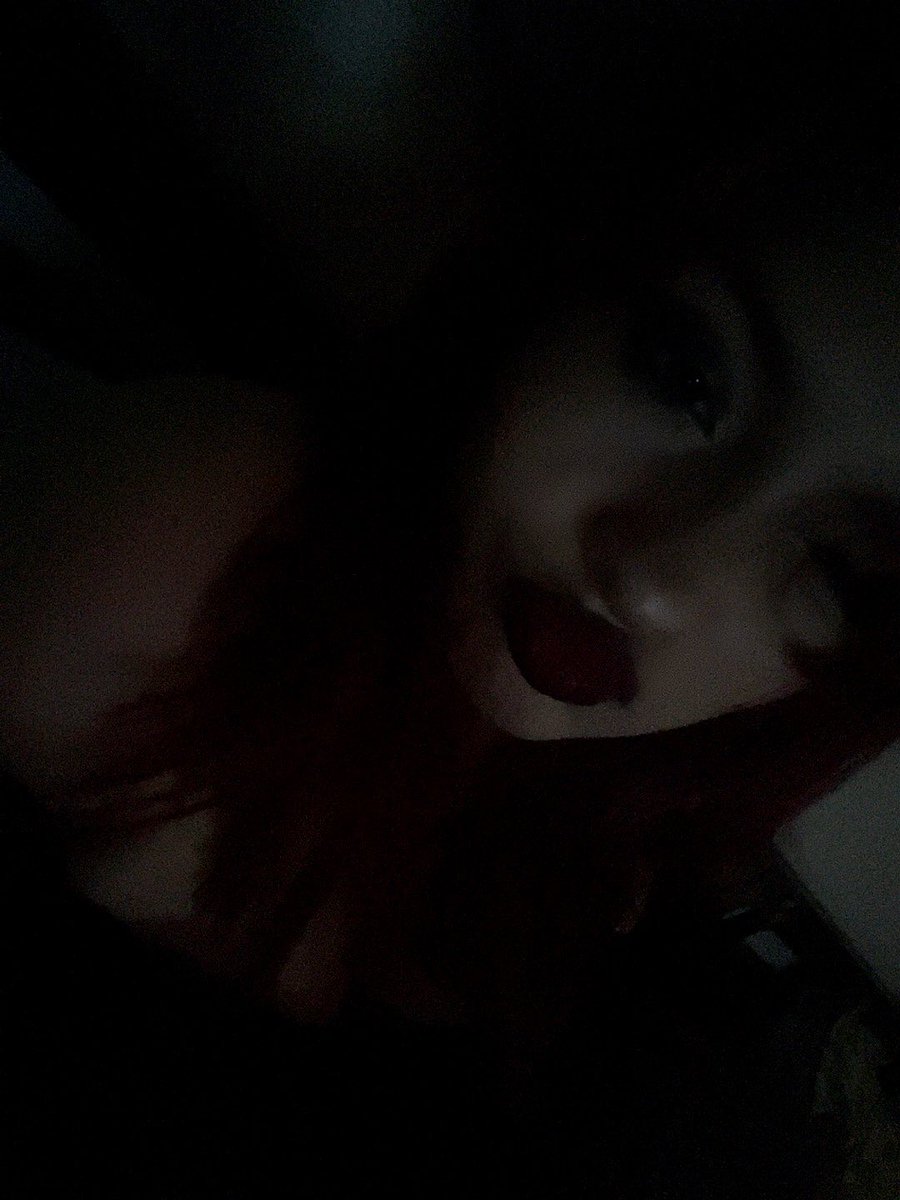 ୨୧ Yasmíne 🐈‍⬛ tweet media