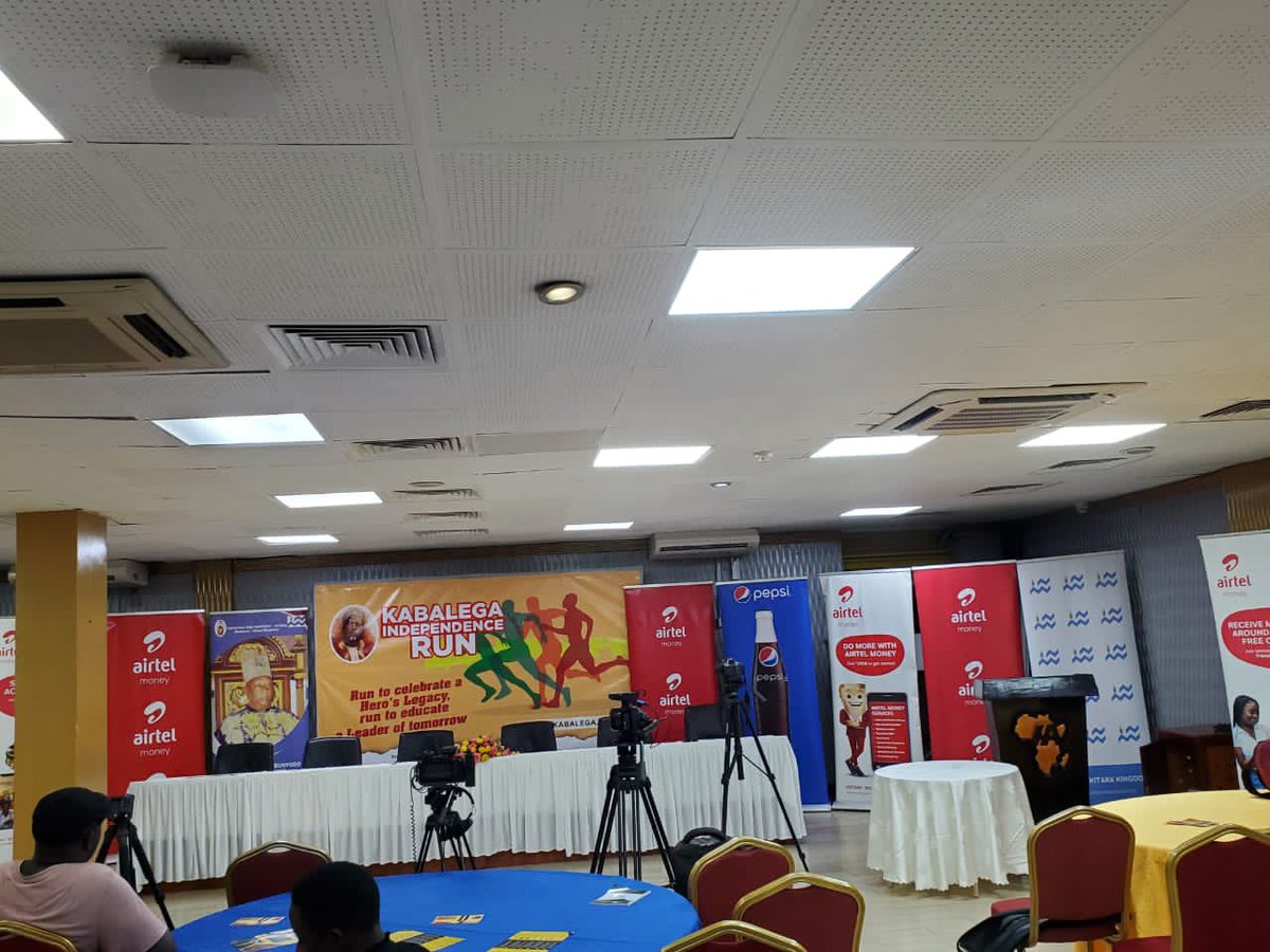 We are set for the #KabalegaIndependenceRun Presser at Hotel Africana in Kampala. The run happens on October 7th in Hoima with kids going for shs 25,000. #100YearsOfKabalega