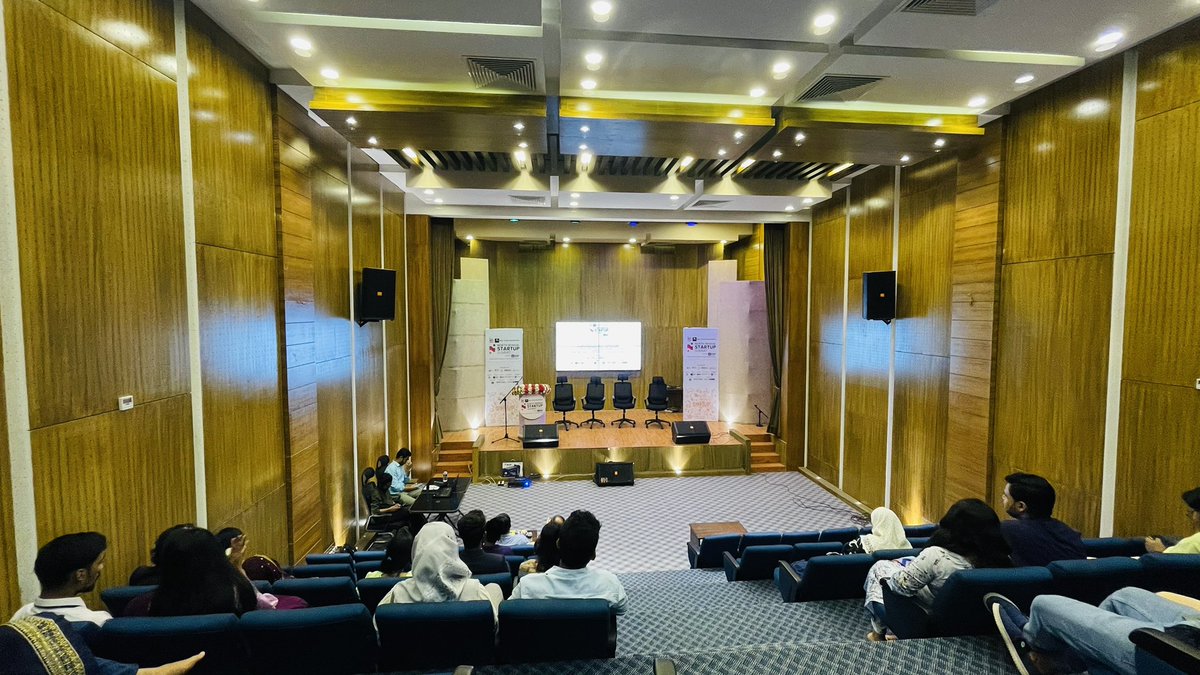 miristhebrand's tweet image. North Bengal Startup Summit 2023
#startuprajshahi #startupexpo #digitodesk