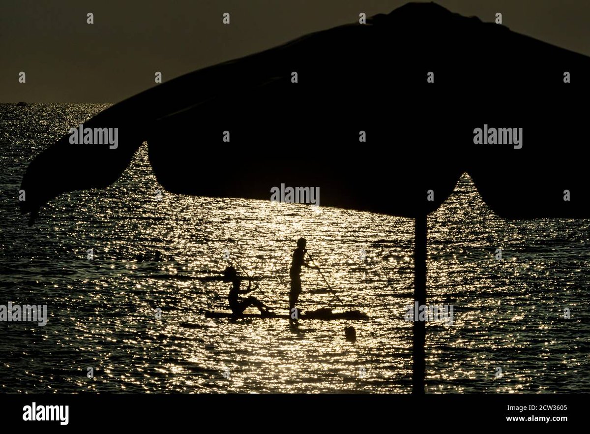 binorable's tweet photo. #AlamyPOTM #AlamyTheBeach
IDs: 2CW3605, D30GMM, 2CGA3HM, TWR832
@AlamyContent https://t.co/jRl7wwKMAq