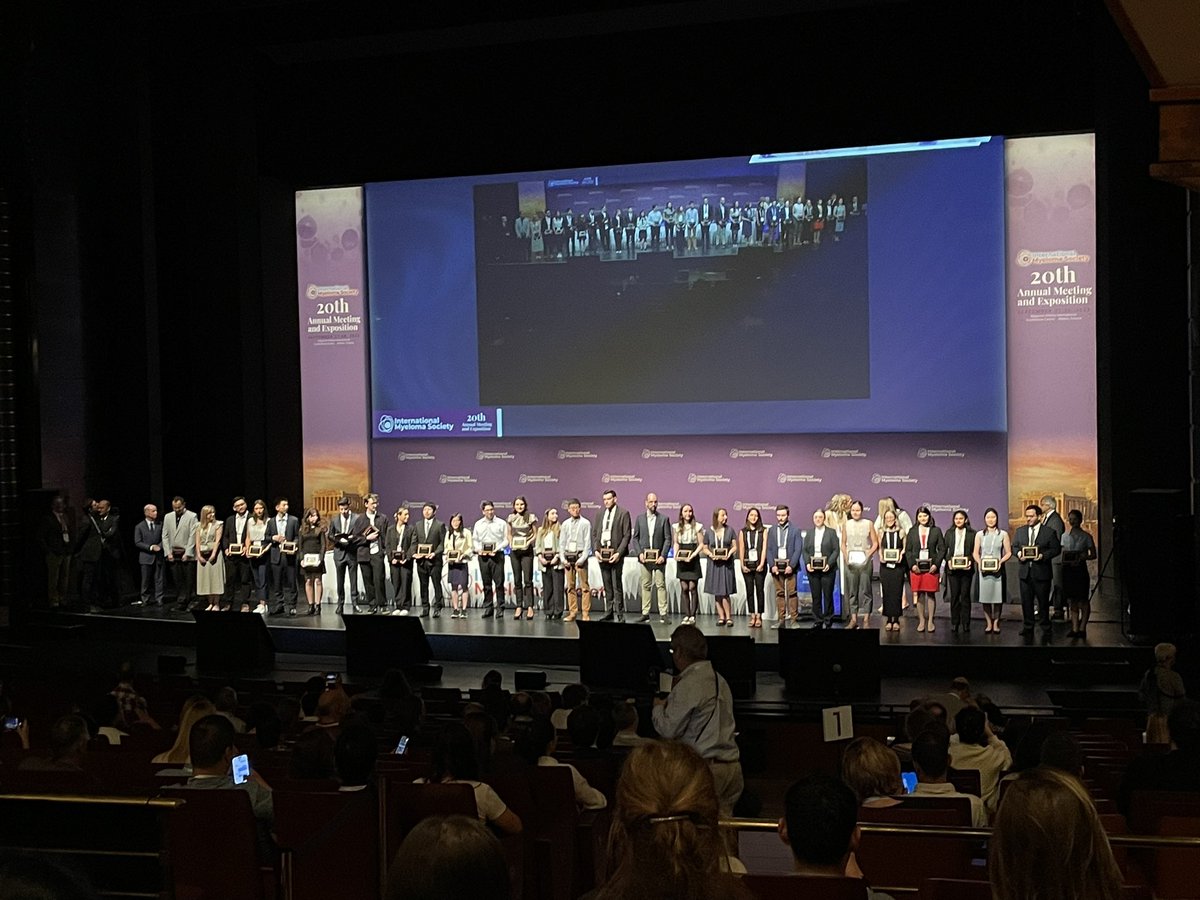 Laura Cogrossi (@lauracgr001) on Twitter photo Immensely honored! Thank you <a href="/Myeloma_Society/">Myeloma Society</a> for this recognition and the opportunity to be part of such an inspiring environment #IMS23. And thank you all <a href="/Bellone_lab/">CellularImmune_lab</a> members for contributing to this shared success! 💪🏻 Immensely honored! Thank you <a href="/Myeloma_Society/">Myeloma Society</a> for this recognition and the opportunity to be part of such an inspiring environment #IMS23. And thank you all <a href="/Bellone_lab/">CellularImmune_lab</a> members for contributing to this shared success! 💪🏻