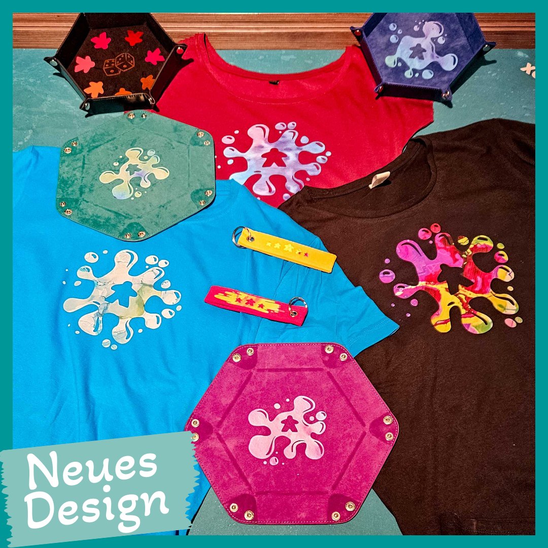 Wir haben neuen Merch für Euch. 
Die Chefin war mal wieder kreativ und hat ein neues Motiv designed. Das bekommt Ihr exklusiv vorab dieses Wochenende auf der BRETT in Hamburg.
Wenn Ihr da seid, schaut also unbedingt im 2.OG in Raum 2.22 bei uns vorbei.