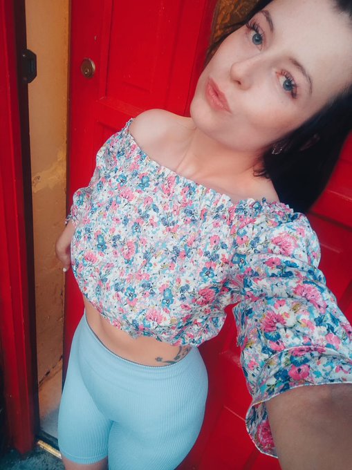 clarabella_leo