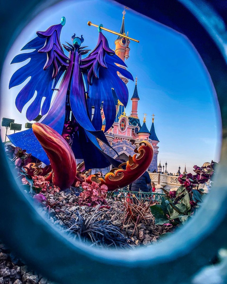 Disneyland Paris tweet media
