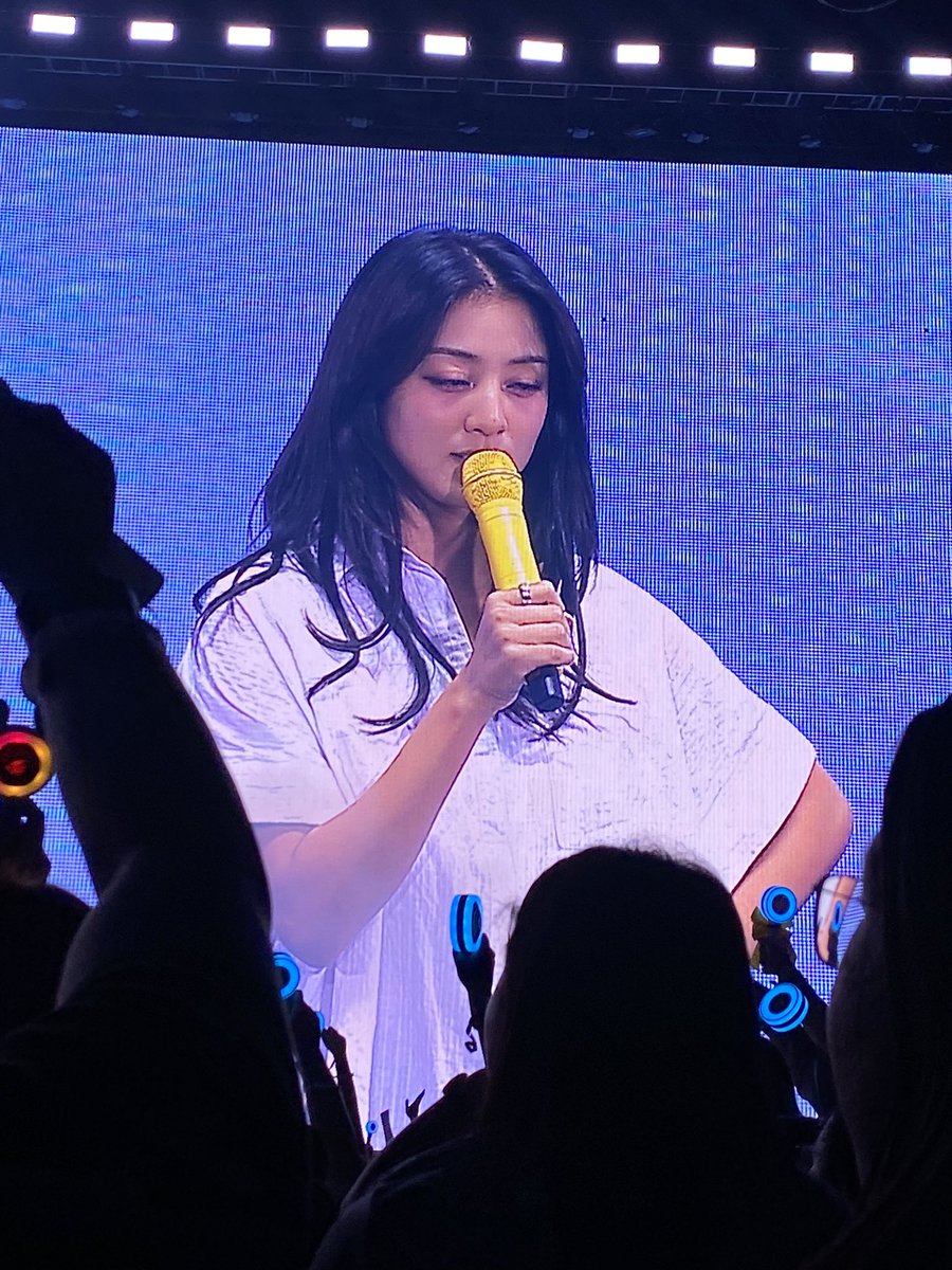 jjjjjihyo's tweet photo. https://t.co/PEKAzyrU82