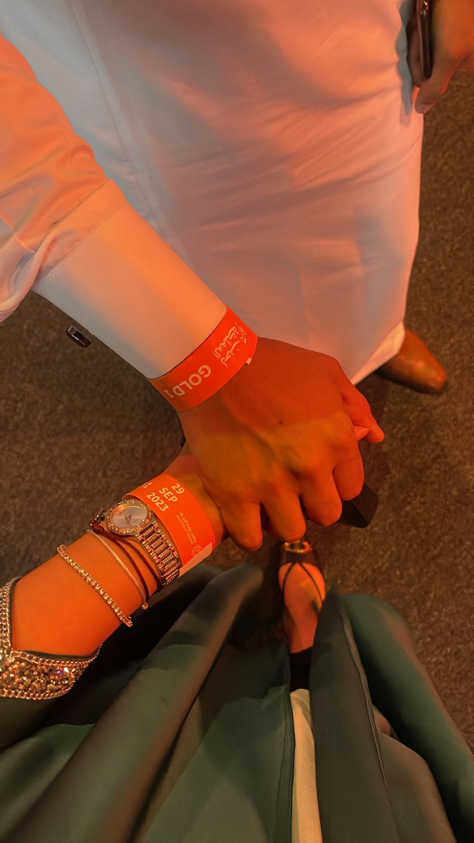 mevvvn's tweet photo. أُمسية عبدالمجيد♥️. https://t.co/pS52O0bGbZ