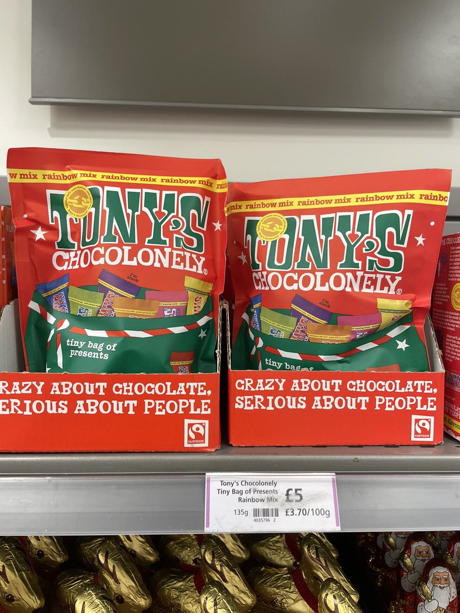 All_Things_New_'s tweet photo. Festive Tony’s Chocolonely! 🎄 At Waitrose @TonysChocoUK_IE #tonyschocolonely #chocolate #christmas #festive #adventcalendar #christmascountdown #wellthisisnew https://t.co/hiULZizAat