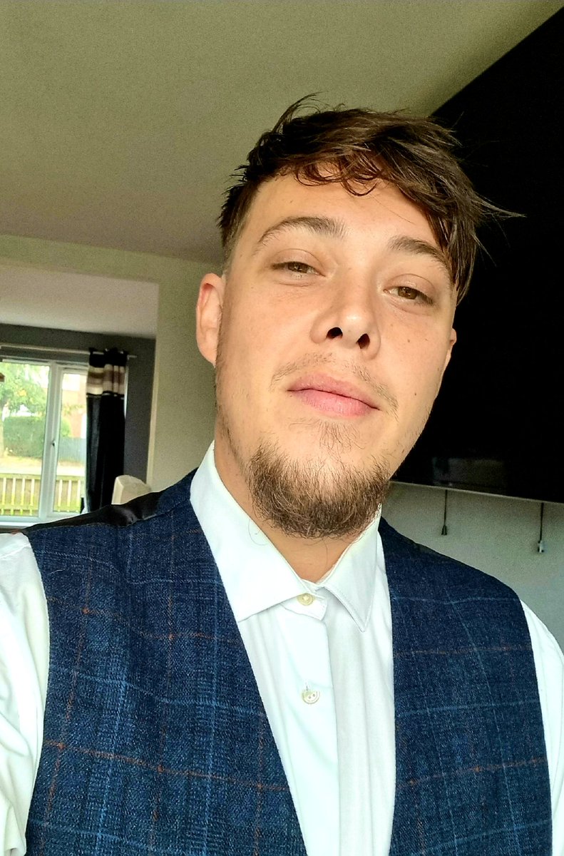 TheRealSugaC's tweet photo. I scrub up alright I guess https://t.co/geUmgF3WTu