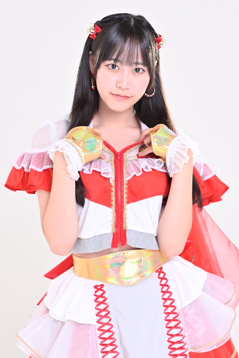 シンセカイヒーロー」新アー写公開 雨宮鈴奈(Suzuna Amemiya) ▸担当