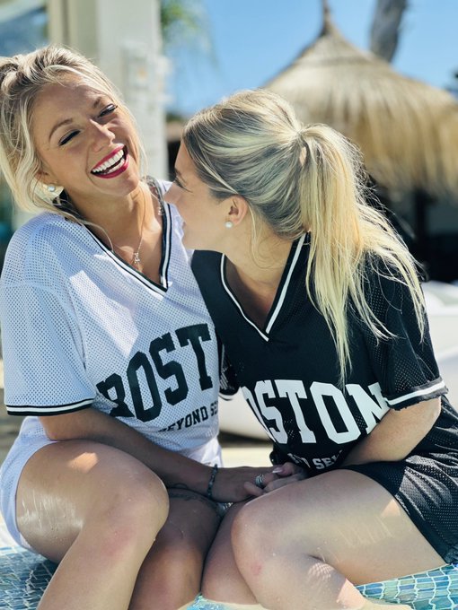 We hope you have a great weekend 😍  @officiel_ashley @missalicewild13   #love #friendship #sister  #SaturdayMotivation<a class="tags" href="/tag/officiel_ashley">@officiel_ashley</a><a href="/tag/love"class="tags"><span>#love</span></a><a href="/tag/friendship"class="tags"><span>#friendship</span></a><a href="/tag/sister"class="tags"><span>#sister</span></a><a href="/tag/saturdaymotivation"class="tags"><span>#saturdaymotivation</span></a>