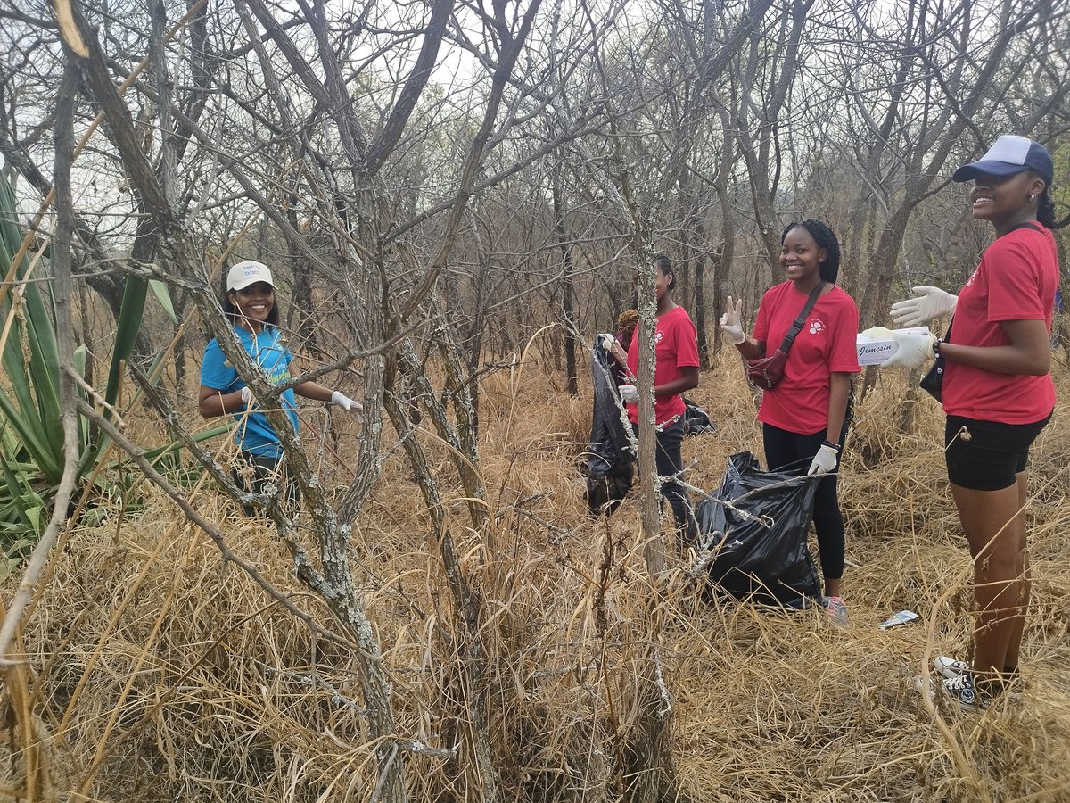 Tonderai Shoko (@shokotonderai) on Twitter photo #DAY 1834 Well done Bulawayo great work done this morning at <a href="/HillsideDams/">Hillside Dams</a> Hillside Dams <a href="/DavidColtart/">David Coltart</a>
<a href="/NicolaWatson13/">Nicola Watson</a> <a href="/sarahcronje/">Sarah</a> <a href="/batsiejeff/">batsiejeff ๐ฟ๐ผ๐ง๐ผ๐ฟ๐ฒ๐ฟ๐ฆ๐ธ๐ฟ</a>
We all have a part to play!!!
it does not take much to make a difference let's #KeepBulawayoClean #DAY 1834 Well done Bulawayo great work done this morning at <a href="/HillsideDams/">Hillside Dams</a> Hillside Dams <a href="/DavidColtart/">David Coltart</a>
<a href="/NicolaWatson13/">Nicola Watson</a> <a href="/sarahcronje/">Sarah</a> <a href="/batsiejeff/">batsiejeff ๐ฟ๐ผ๐ง๐ผ๐ฟ๐ฒ๐ฟ๐ฆ๐ธ๐ฟ</a>
We all have a part to play!!!
it does not take much to make a difference let's #KeepBulawayoClean