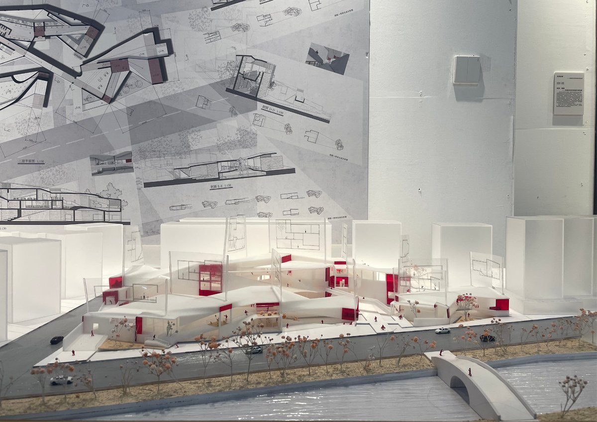 CAAofficialEN's tweet photo. The gold award-winning work of this year’s graduation season- Slices of Life, In Juxtaposition: The Reconstruction of Memories in Overlapping Memory Spaces, was created by graduate Xia Xinni from the School of Architecture.
#BrainGarden #CAAGraduation #Outstandingstudentandwork https://t.co/kTDR35YsYu