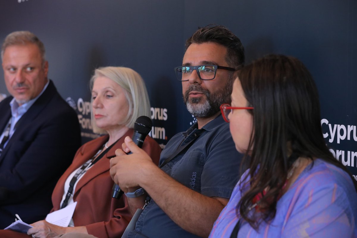 CypForum's tweet photo. Now on the stage of #CyprusForum at #SteliosFoundation “#Cyprus Quality Of #LifeIndex” by #CSIcy with @LoizosSymeou, Marios Constantinou, Demetris Hadjisofocli, Elena Hadjikakou, Skevi Koukouma and Katerina Theodoridou. https://t.co/a2yV1lY77b