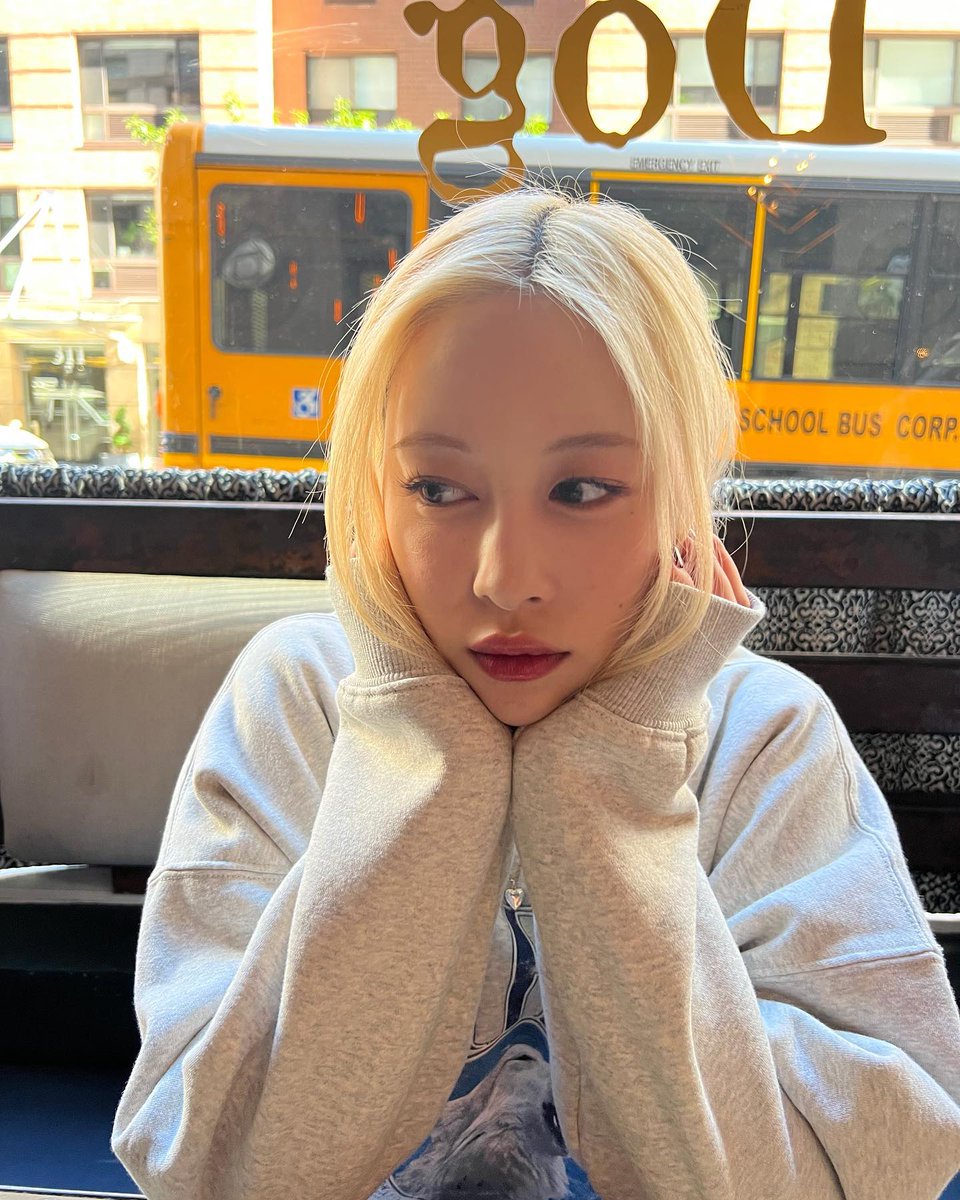 thinking about dayoung tweet media