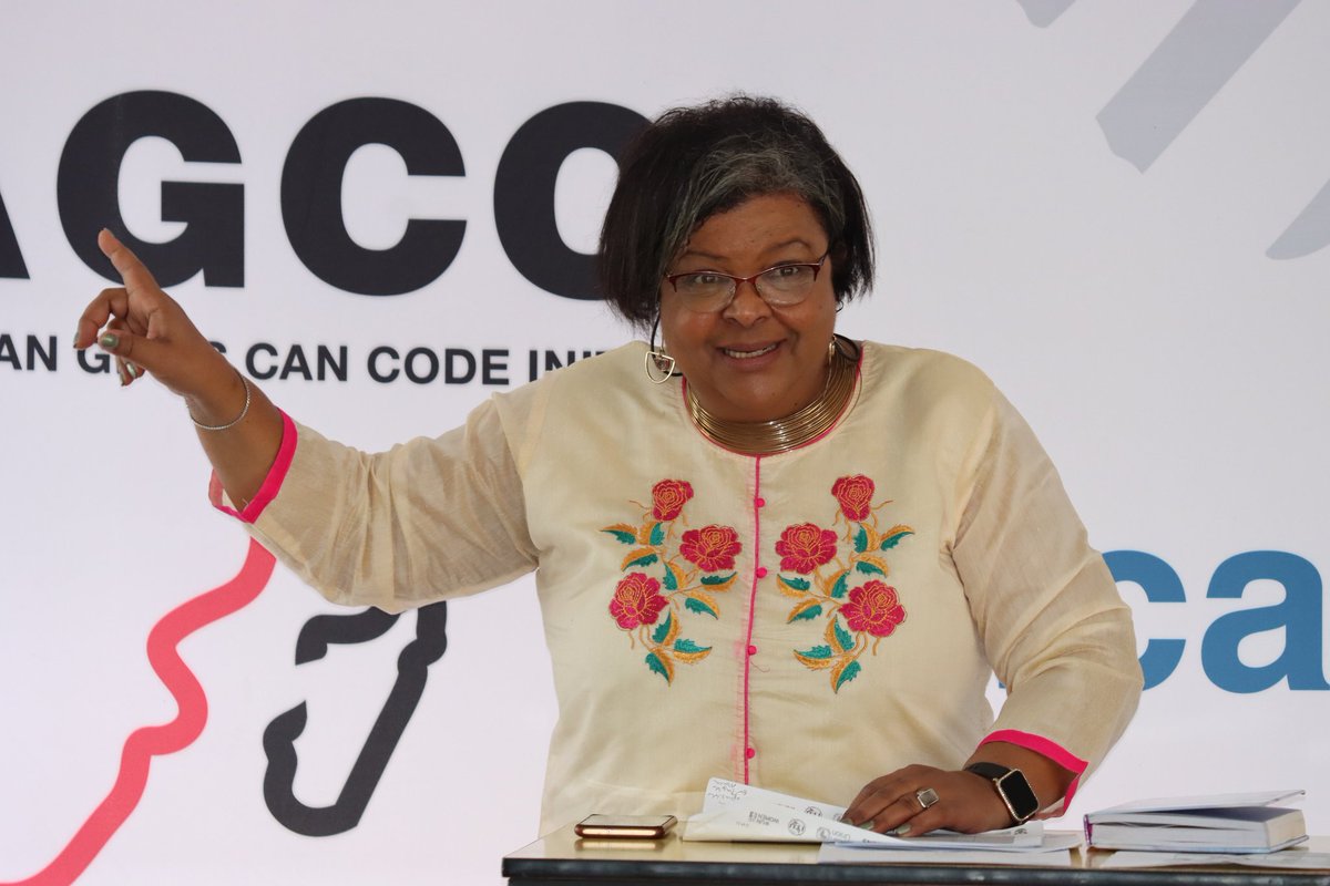 DBE_SA's tweet photo. @AGCCIAfrica_1 @unwomenSA @dsigovza In her address, Ms Genevieve Koopman, Chief Director for Curriculum Management at the @ECDOEZA, said that the sector is intentional about inspiring young girls to take science subjects.
#SAGirlsCanCode #AfricanGirlsCanCode https://t.co/zHmWQMyvMB