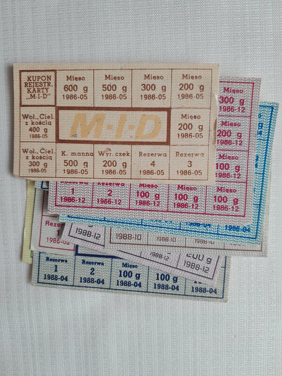 AlicjaDef's tweet image. To kiedy @pisorgpl i @GrupaORLEN planują wprowadzić w Polsce kartki na #paliwo i inne towary 🤔 😎
#PiS = #PRLbis