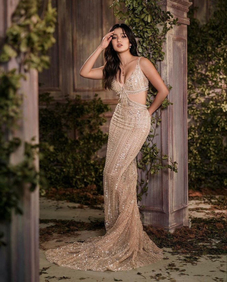 donnynibeIIe's tweet photo. i have no words for this you keep slaying miss mam 😩✨

DONBELLE ABALLazing STARS

#BELLEOfTheBall
#DazzlingDONNYOfTheBall https://t.co/fvjeymQ5e0
