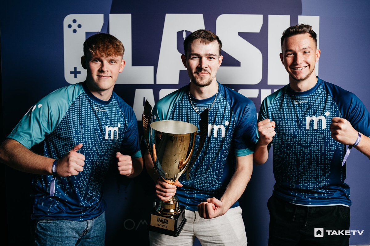 Glückwunsch <a href="/mittwald/">mittwald</a>, die sich mit einem 5:2 über @jungvonmatt den🏆 in Rocket League gesichert haben! So sehen Sieger aus: