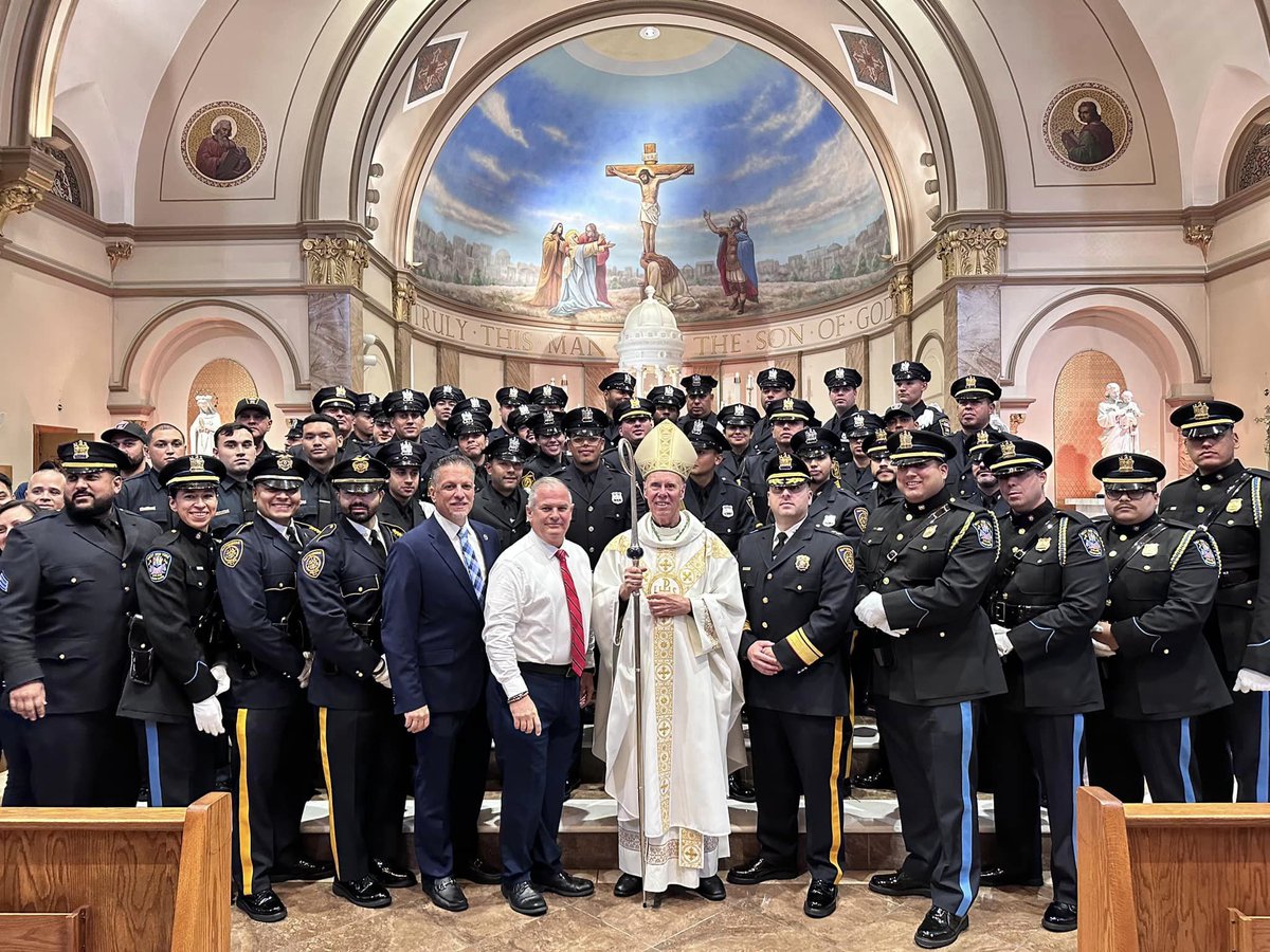 Newark Archdiocese tweet media