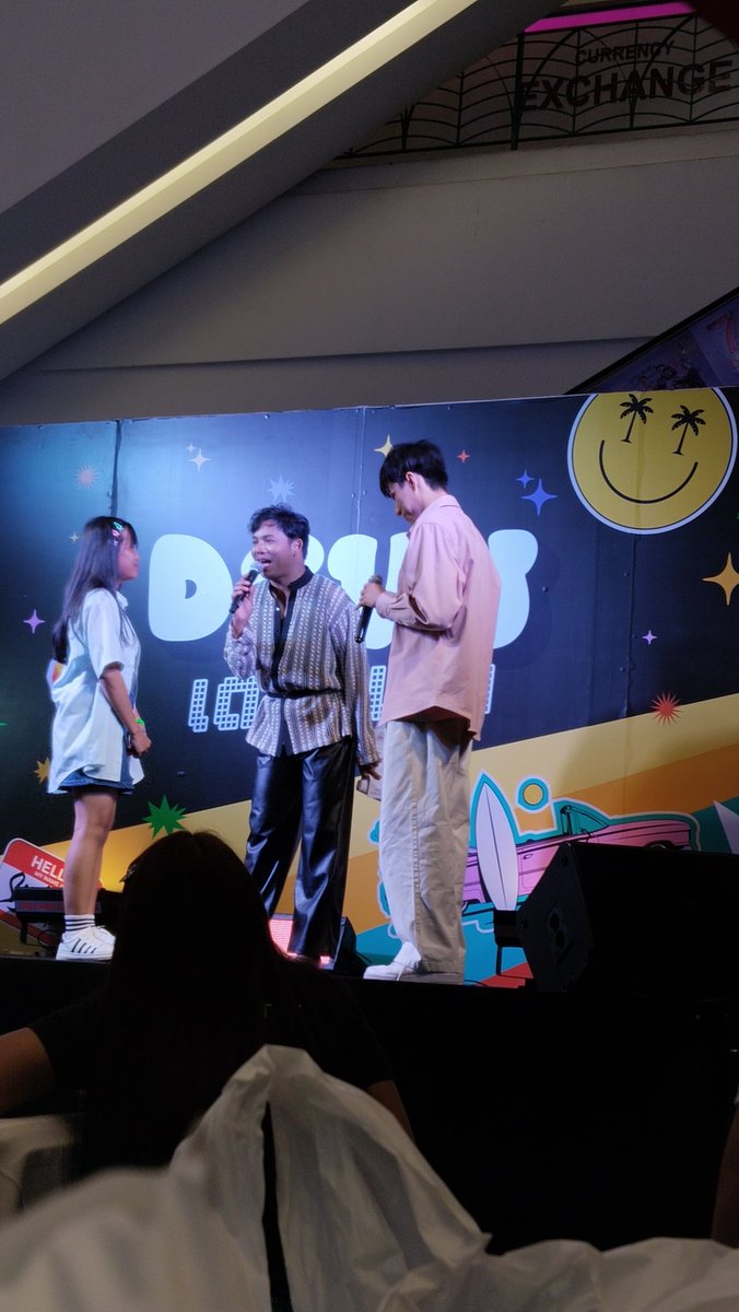 อยู่ข้างทุกคนนะค่ะ tweet media