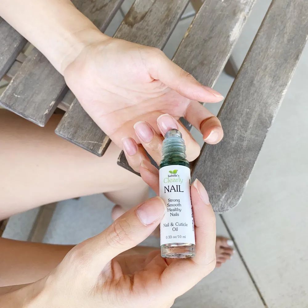 TheNailWorld93's tweet photo. Hello Everyone,
Do you guys know what care do we really need to give to our nails

Here's a secret. Apply Cuticle Oil or Cream: Applying cuticle oil followed by a hand cream can help repair damaged nails. Cuticle oil provides essential nutrient,  Hand cream helps lock in moisture https://t.co/z7P2eRh3rH