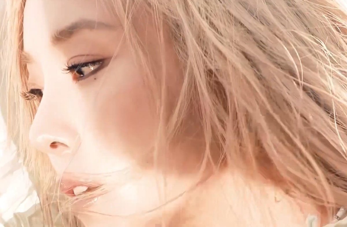 wheefolder's tweet image. in the mood breeze core