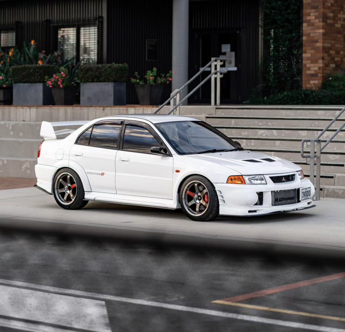 MitsuMafia tweet media