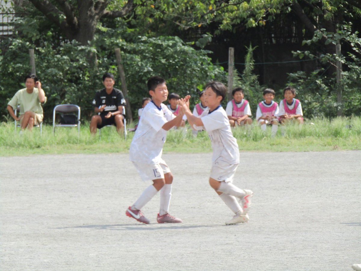 fctaka2023's tweet photo. 9/30 FAリーグ後期で真福寺FCさん、GHUさんと対戦いたしました❗️

勝ち点は掴み取ったものの詰めが甘い💦
一人一人、自分が試合を決めるつもりで1試合通してやり切ろう🔥
得点が取れたことはポジティブに捉えて来週頑張ろう✊ https://t.co/d5xswTENh3