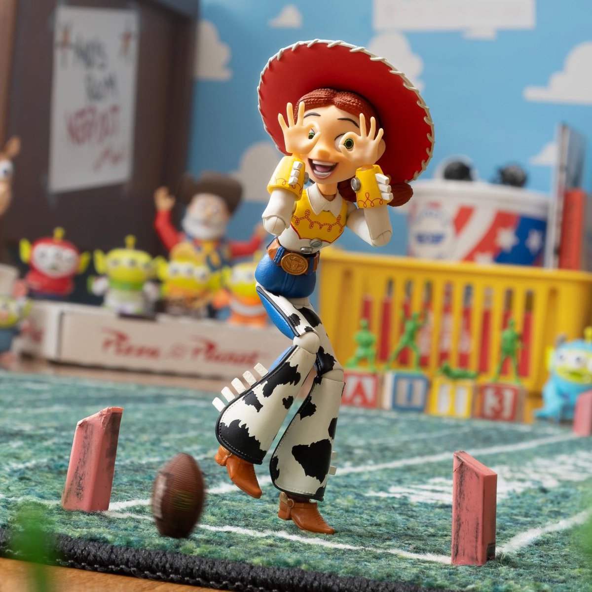 Roman Anthony fan tweet media