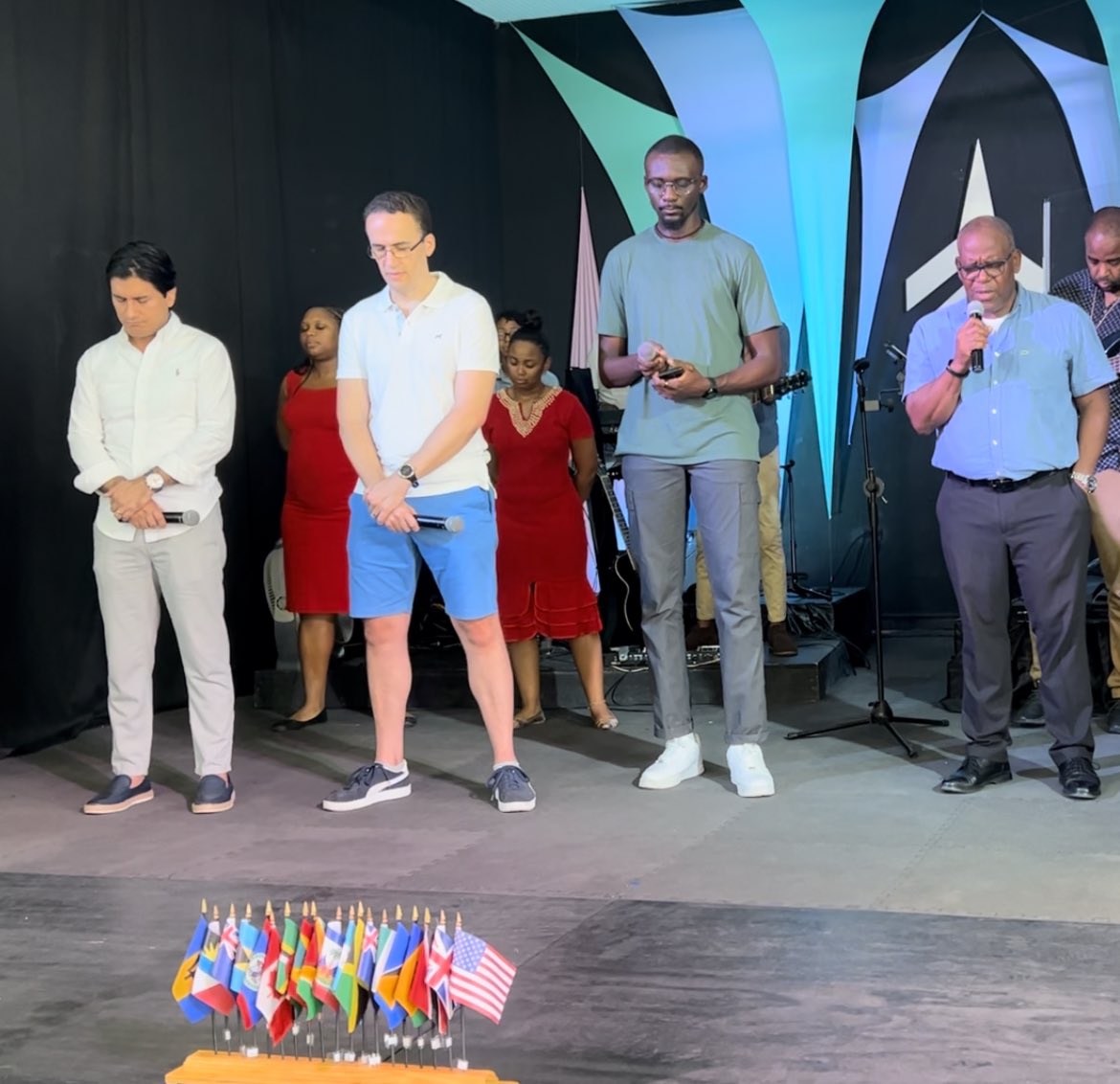 Derekaward's tweet photo. As we celebrated 6 years of Christian ministry, we paused to thank God for the opportunity to do life with over 20 nationalities. 

These gentlemen are engaging in a multilingual pray representing five of the languages within Harvest https://t.co/iZ3GwIvStH