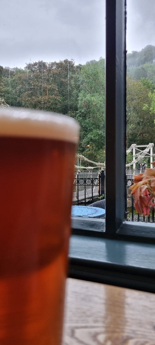 A pint of Station Bitter <a href="/stonehousebeer/">Stonehouse Beer & BBQ</a> at The Chainbridge, Llangollen. 🍻👍