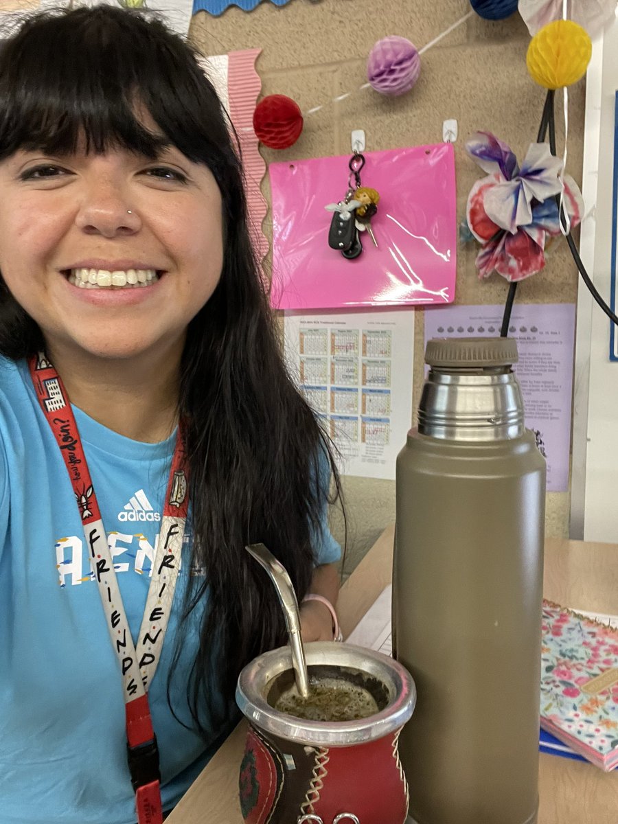 Celebrating Hispanic Heritage Month! 🇦🇷 all third graders came to visit our classroom, learned about this important celebration in the 🇺🇸 and of course I shared about Argentina!🧉
#UnitingOurWorld <a href="/ParticipateLrng/">Participate Learning</a> <a href="/StonevilleBears/">Stoneville Bears</a>
