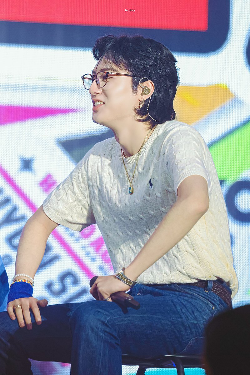TO_DAY04's tweet photo. 230924 HQ  

이날 헤메코 넘 조아요 북북북북🫳🏻🫳🏻

#트레저 #하루토 #TREASURE  #HARUTO #ハルト #温斗 https://t.co/EDxGt7j06G