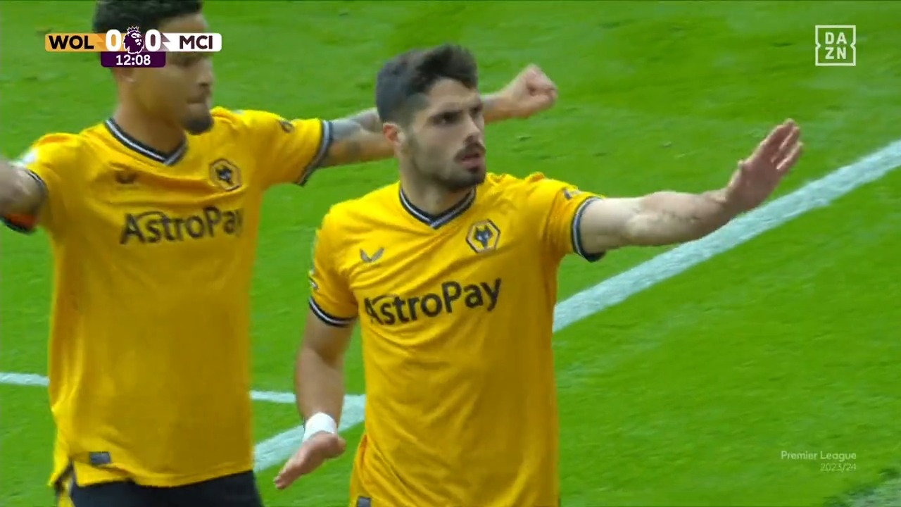 Dias turns in Neto’s cross to give Wolves lead