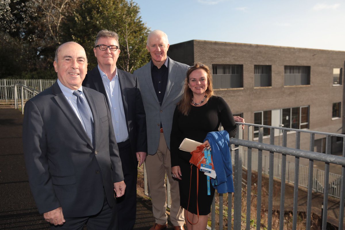 Cuairt ar Choláiste Feirste - An Teacht Abhaile. #BelfastHome guests Kevin Sullivan VP of Govt Relations at <a href="/babson/">Babson College</a> in Mass (#1 school for entrepreneurship in world), <a href="/ColaisteFeirste/">Coláiste Feirste</a> Chair Seán Mistéil, Eugene O'Flaherty &amp; Katherine Craven, <a href="/babson/">Babson College</a> CFO &amp; Chair Ed Board of MA